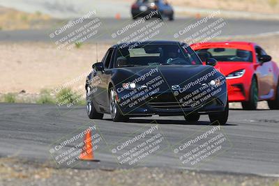media/Oct-09-2022-Extreme Speed (Sun) [[a34e269be1]]/4-Orange/session 2 turn 11/